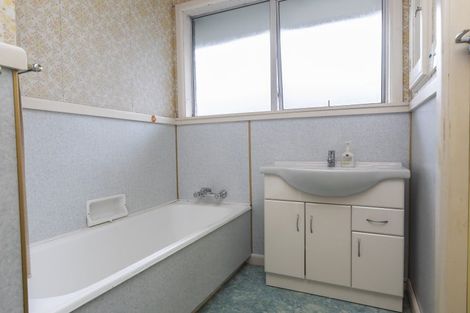 Photo of property in 38 Roberta Drive, Somerfield, Christchurch, 8024