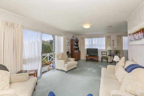 Photo of property in 154 Govett Avenue, Frankleigh Park, New Plymouth, 4310