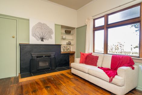 Photo of property in 128 Glen Road, The Glen, Dunedin, 9011