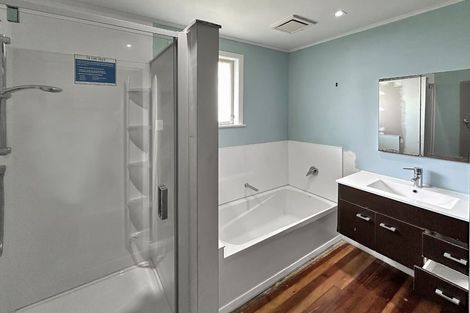 Photo of property in 18 Slacks Road, Awapuni, Palmerston North, 4412