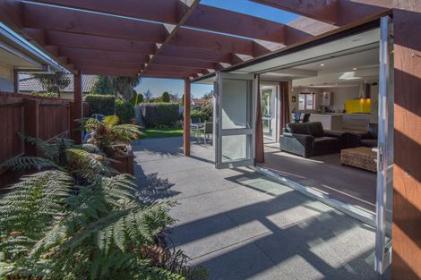 Photo of property in 18 Fantasia Gardens, Northwood, Christchurch, 8051