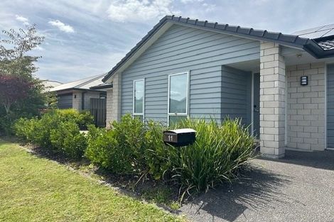 Photo of property in 11 Raynor Crescent, Pyes Pa, Tauranga, 3112