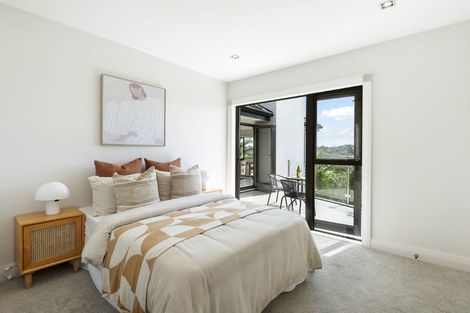 Photo of property in 34 Browns Bay Road, Rothesay Bay, Auckland, 0630