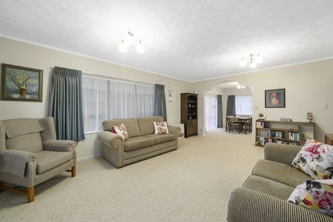 Photo of property in 110 Oxford Street, Tawa, Wellington, 5028