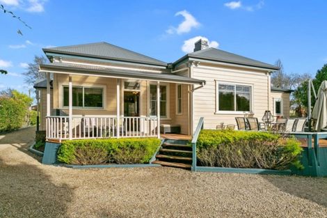 Photo of property in 20 Queen Street, Cambridge, 3434