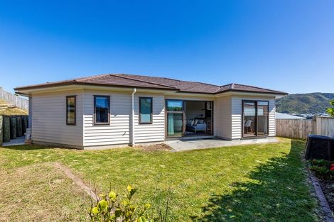 Photo of property in 77 John Burke Drive, Aotea, Porirua, 5024