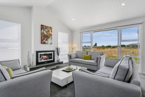 Photo of property in 12 Tuapapa Road, Wharewaka, Taupo, 3330