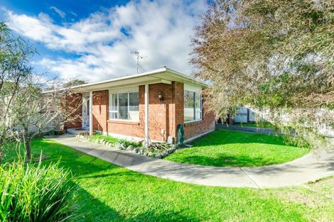 Photo of property in 263 Te Moana Road, Waikanae, 5036