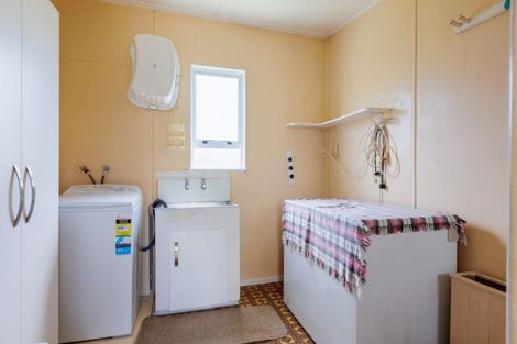 Photo of property in 24 Mangahao Road, Pahiatua, 4910