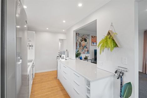 Photo of property in 4 Pethig Place, Halswell, Christchurch, 8025