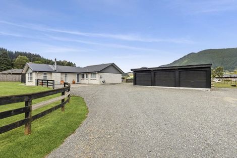 Photo of property in 11 Robertson Mill Place, Rai Valley, 7194