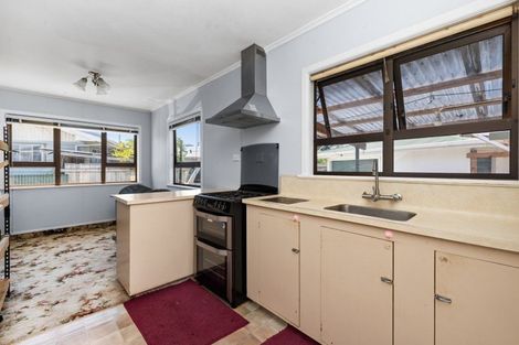 Photo of property in 50 Wycliffe Street, Onekawa, Napier, 4110