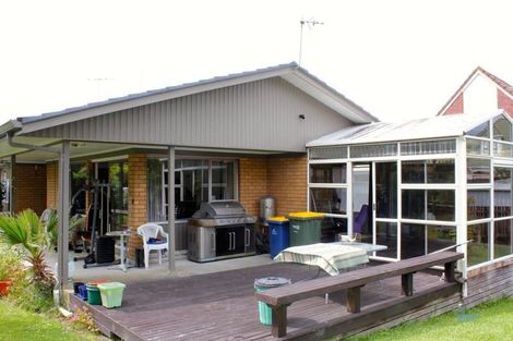 Photo of property in 5 Matuhi Rise, Henderson, Auckland, 0612