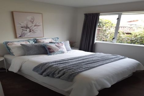 Photo of property in 2/43 Northcote Road, Northcote, Christchurch, 8052