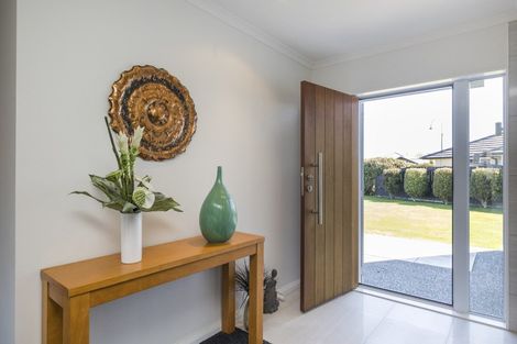 Photo of property in 14 Doncaster Court, Awapuni, Palmerston North, 4412