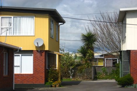 Photo of property in 67 Barrett Street, Westown, New Plymouth, 4310