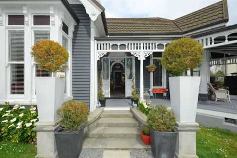 Photo of property in 256 Edgeware Road, Edgeware, Christchurch, 8013