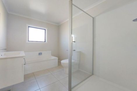 Photo of property in 35 Ridgedale Crescent, Flagstaff, Hamilton, 3210