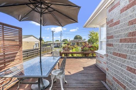 Photo of property in 32 Steven Street, Mangere East, Auckland, 2024