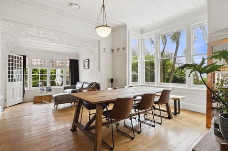 Photo of property in 19 Middleton Road, Kew, Dunedin, 9012