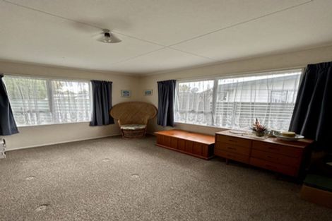 Photo of property in 48 Apollo Parade, Milson, Palmerston North, 4414