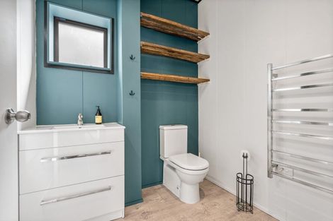 Photo of property in 33 Grahamtown Road, Onerahi, Whangarei, 0174