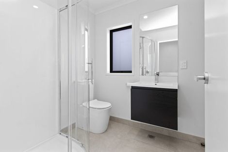 Photo of property in 2/10 Charlemont Street, Whitiora, Hamilton, 3200