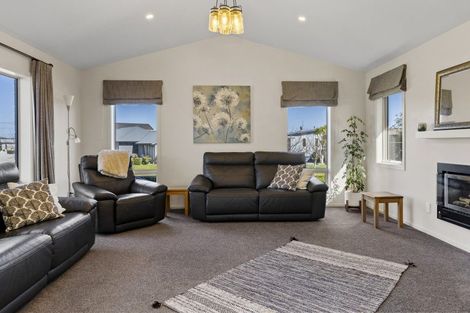 Photo of property in 147 Victory Drive, Wharewaka, Taupo, 3330