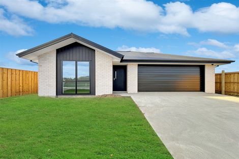 Photo of property in 65 Mehrtens Crescent, Woodend, 7691