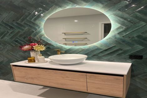 Photo of property in 74 Scarlys Way, Okitu, Gisborne, 4010