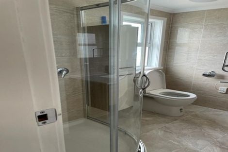 Photo of property in 16 Turville Crescent, Newlands, Wellington, 6037