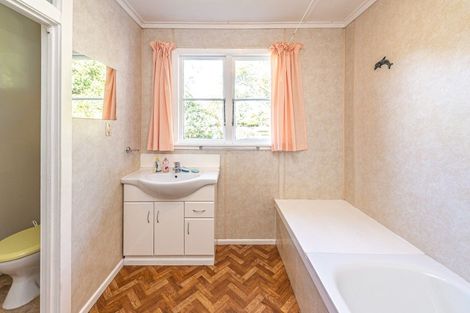 Photo of property in 282 Parahaki Road, Waverley, 4591