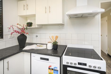 Photo of property in 20 Kentucky Way, Awapuni, Palmerston North, 4412