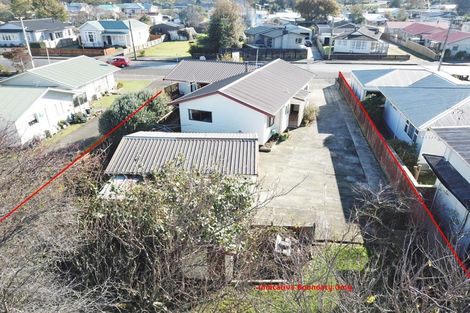Photo of property in 20 Burns Street, Dannevirke, 4930