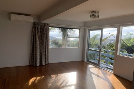 Photo of property in 5a Jerome Way, Crofton Downs, Wellington, 6035