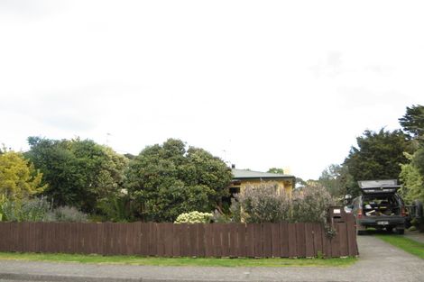 Photo of property in 302 Clifton Road, Te Awanga, 4102