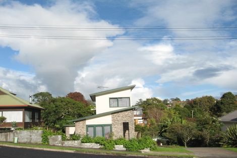 Photo of property in 170 Mellons Bay Road, Mellons Bay, Auckland, 2014