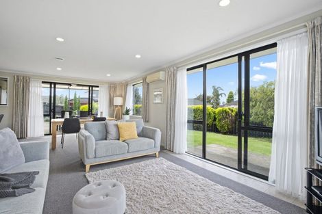 Photo of property in 42 Greig Place, Pukekohe, 2120