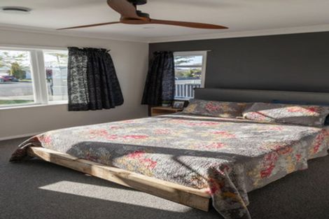 Photo of property in 60 Parker Avenue, Levin, 5510