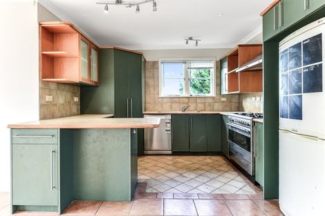 Photo of property in 18 Windsor Road, Maeroa, Hamilton, 3200