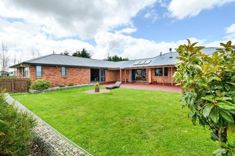 Photo of property in 339 Stoney Creek Road, Kelvin Grove, Palmerston North, 4470