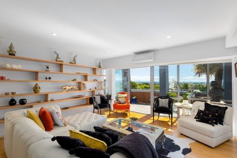 Photo of property in 26 Overdale Drive, Cashmere, Christchurch, 8022