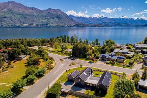 Photo of property in 6 Penrith Park Drive, Wanaka, 9305