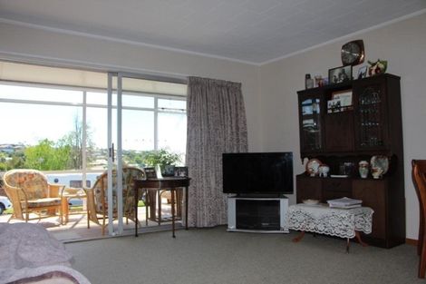 Photo of property in 1-4/18 Douglas Street, Highfield, Timaru, 7910