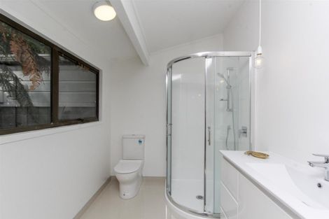 Photo of property in 44a Victoria Road, New Plymouth, 4310