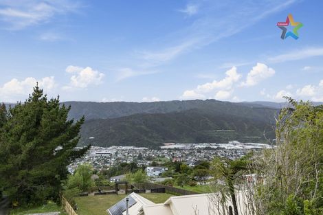 Photo of property in 22d Drummond Crescent, Kelson, Lower Hutt, 5010