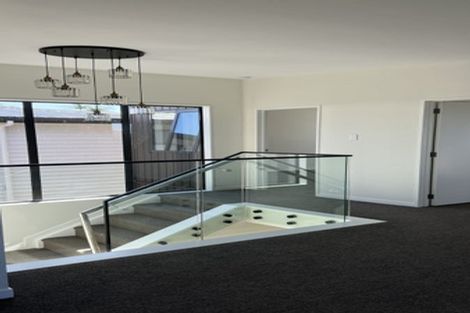 Photo of property in 2/24 Onepoto Road, Hauraki, Auckland, 0622