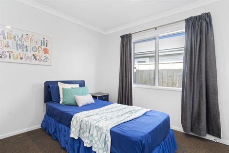 Photo of property in 19 Puhirake Crescent, Pyes Pa, Tauranga, 3112