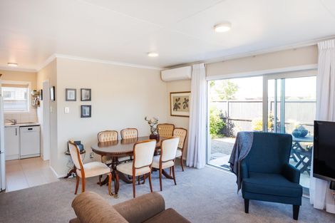 Photo of property in 1/297 Ruahine Street, Terrace End, Palmerston North, 4410