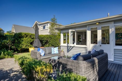 Photo of property in 9 Hawthorne Street, Strowan, Christchurch, 8052